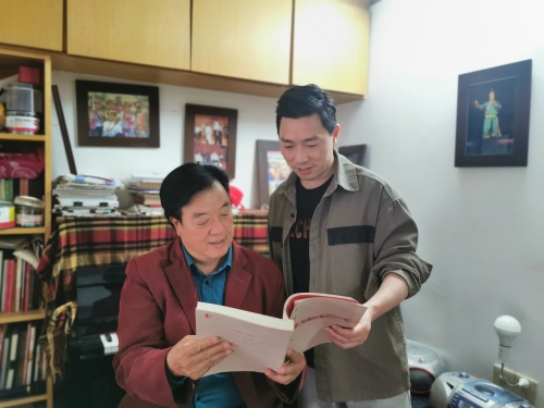 14420220602“九三甬青 光影寻真——我与前辈合个影”活动(四) (4).jpg